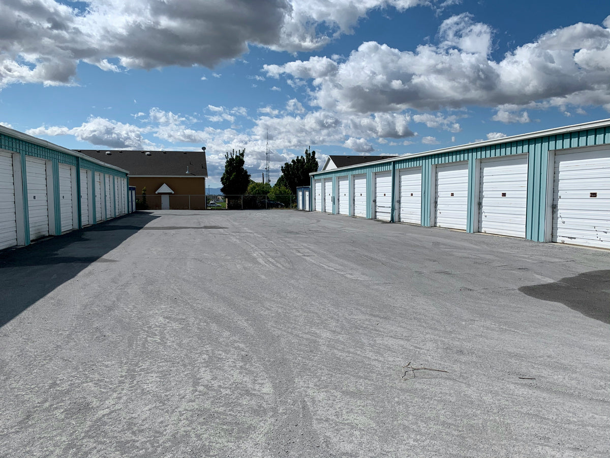 Row of Stoage units