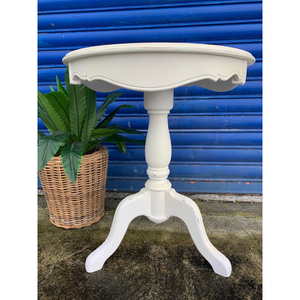 French Provincial Table