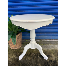French Provincial Table